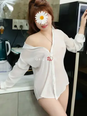 AN NGỌC - Em gái dâm, body múp máp ae ạ