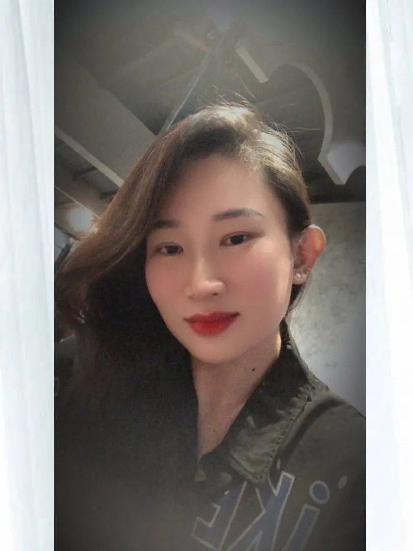 HỒNG TÚ - DÂM NỮ - TRẮNG XINH - DUYÊN DÁNG - NHIỆT TÌNH