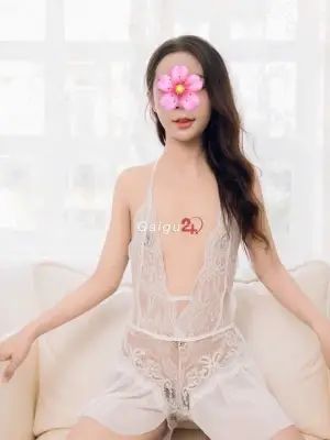 Tường Vy – Body nuột nuột, mặt xinh muốn đè ra chơi liền