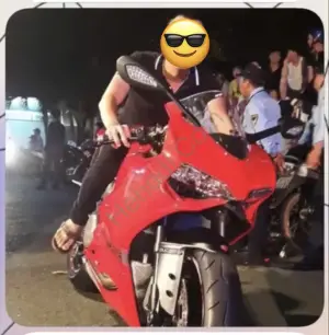 Phi công trẻ 2K Cao ráo sạch sẽ , có *** Khủng đang khó khăn cần nhờ chị em giúp đỡ !!! Ảnh thật Video thật 100% ✅? nó 0️⃣ với Ảnh ảo check từ ảnh vs video khi gặp nếu ??? Real như ảnh mới vào việc ạ ??