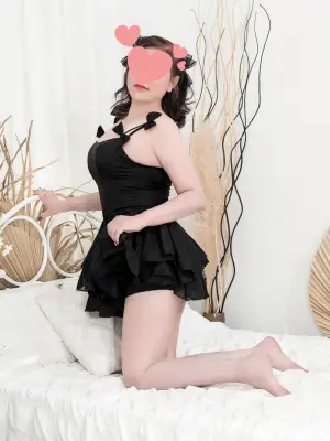 LINH ĐAN - PGA FACE XINH XẮN BODY ĐẸP SIÊU DỄ THƯƠNG