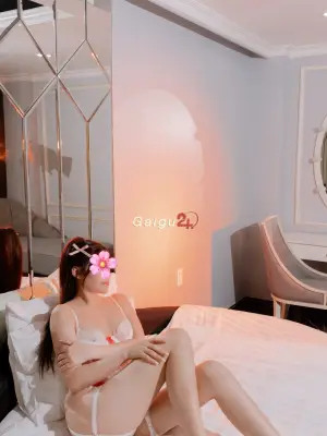 Phương Ly 170cm – em cao ráo ngọt ngào, mông cong lồn ngon BJ tuyệt đỉnh