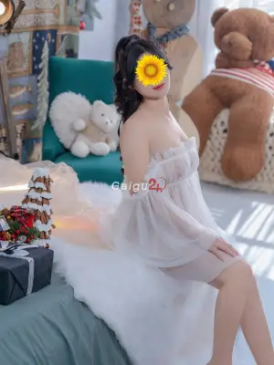 BÉ HUYỀN - Em Gái Thân Thiện, Dịch Vụ Đầy Đủ