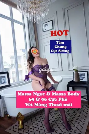 Ngọc Nhi xinh dâm đảng bú cu điêu luyện