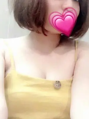 Ngọc Nhi xinh dâm đảng bú cu điêu luyện