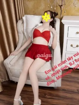 Tiểu Yến- e hàng kinh nghiêm với kỉ năng điêu luyện!!!