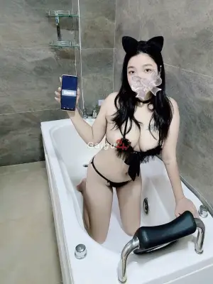 Cherry 2006 - Mặt Xinh, Hàng Non, Chiều Hết Nấc