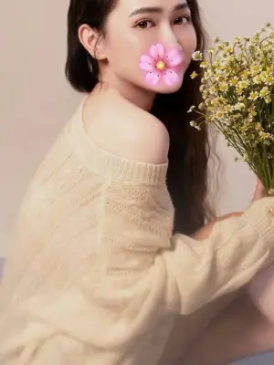 Thu Trang, gái quê mặt xinh, ngực đẹp gặp là ghiền.