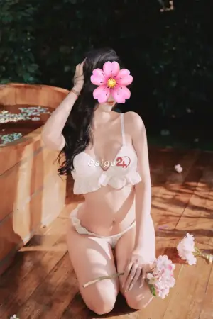 ❤️Yến Nhi❤️Xinh, Trắng,  Bốc Lửa, Mông Căng Bím Khít, Tình Cảm Nhiệt Tình