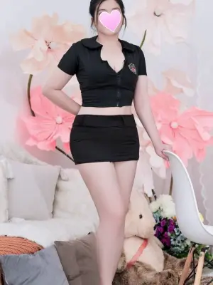 Hoàng Hà Xinh xắn dễ thương, da trắng dáng đẹp service nhiệt tình