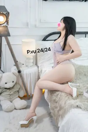 Trực Tết:Bảo Trâm, Xinh Duyên Tình Cảm - Dáng Đẹp Vú To - Dâng Trào Cảm Xúc