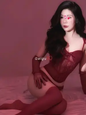 Hà Trang - Em Gái Miền Tây Chân Dài,  Cực Phẩm Mỹ Nhân